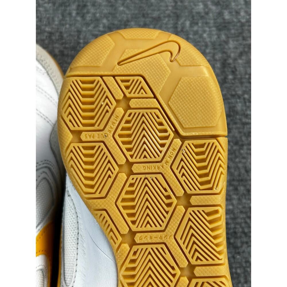 Nike Gato Indoor Soccer Shoes Women's Size 9.5 White University Gold Gum - Picture 9 of 10